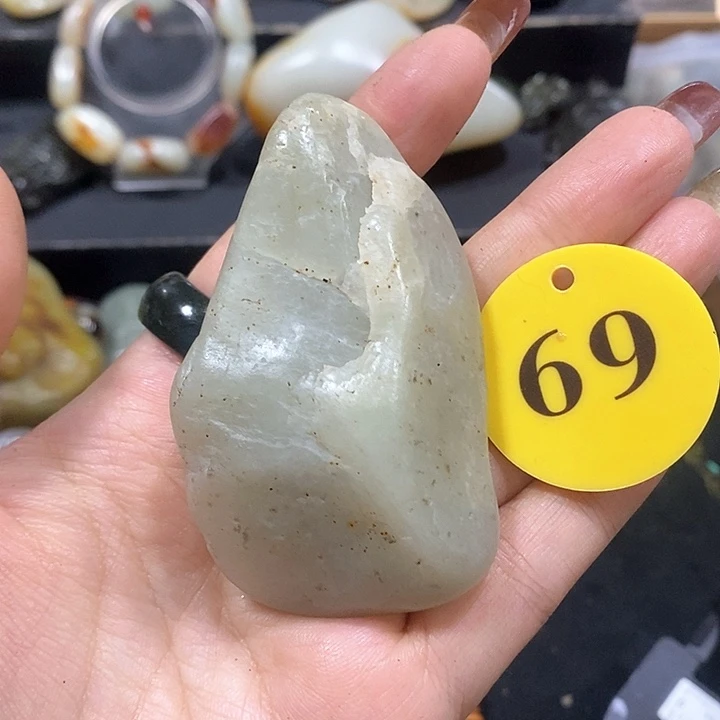 未镶嵌和田玉挂件