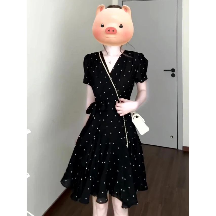 法式气质复古波点碎花连衣裙女夏季2025新款设计感收腰显瘦小黑裙