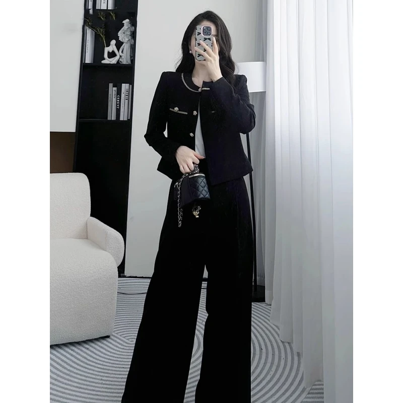 初春气质一整套穿搭时尚减龄小香风休闲运动长袖阔腿裤两件套装女