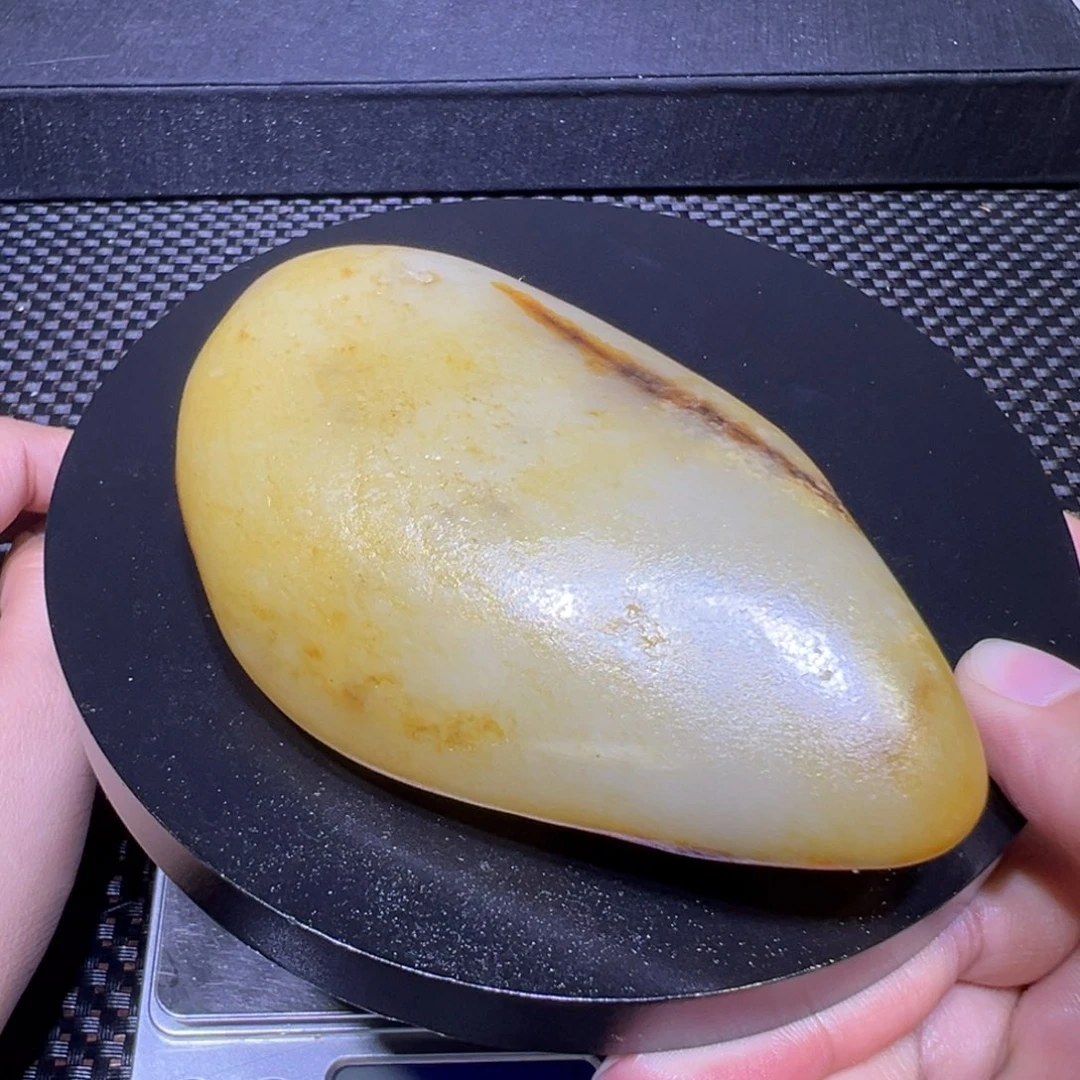 吊坠(不含链)未镶嵌和田玉（子料）229–48