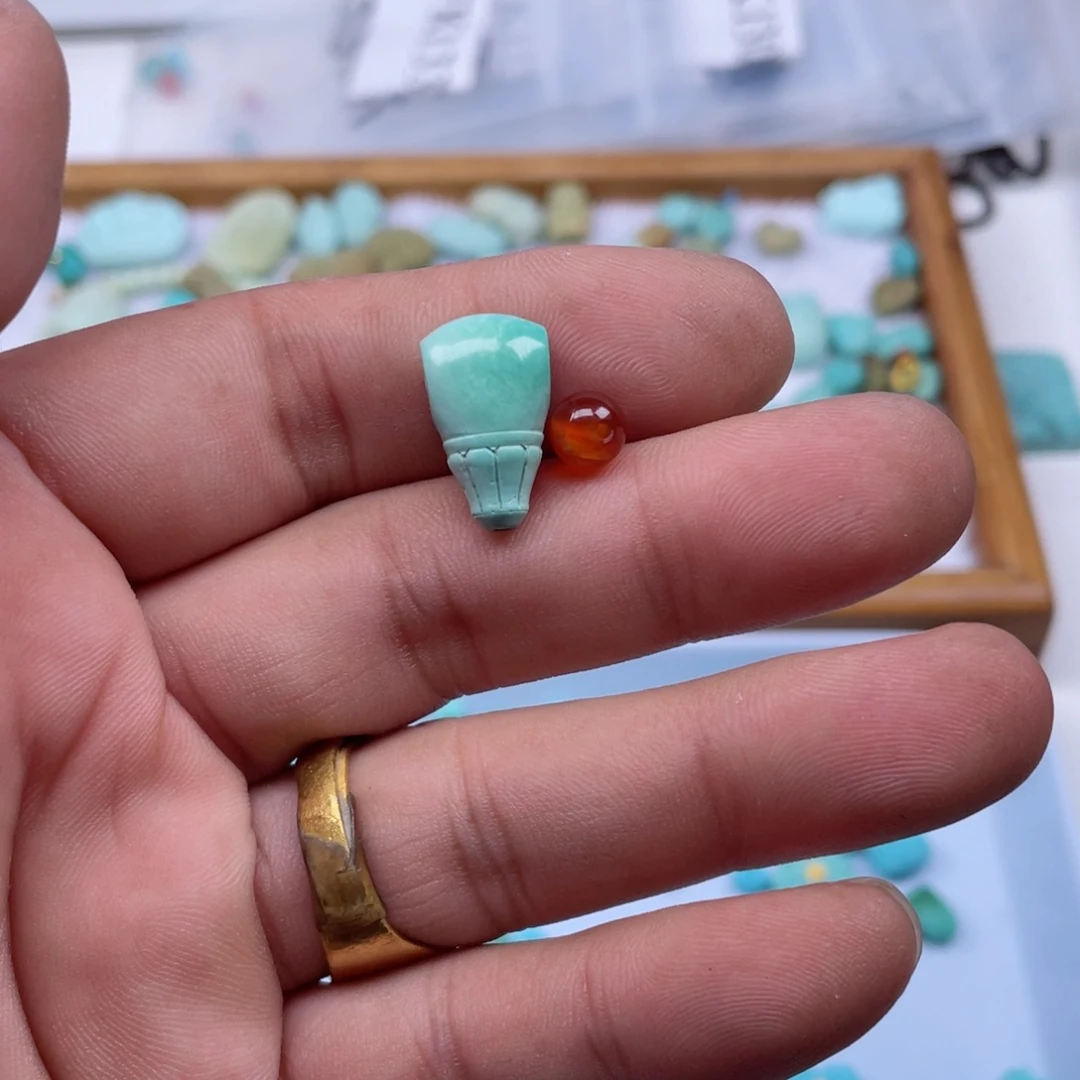辞***.颈饰未镶嵌南红玛瑙139