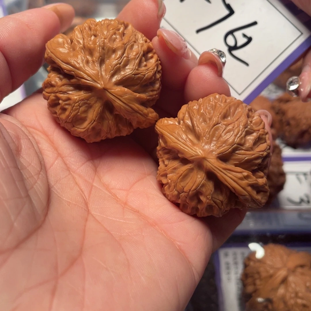 文玩核桃把件762号灯40