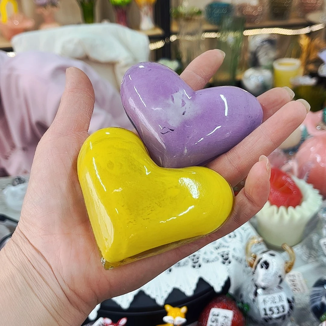 爱心 2个家悦琉璃工艺品不完美