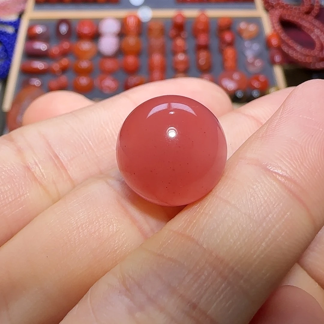 未镶嵌南红玛瑙珠宝奇石