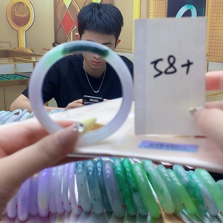 未镶嵌手镯翡翠nn
