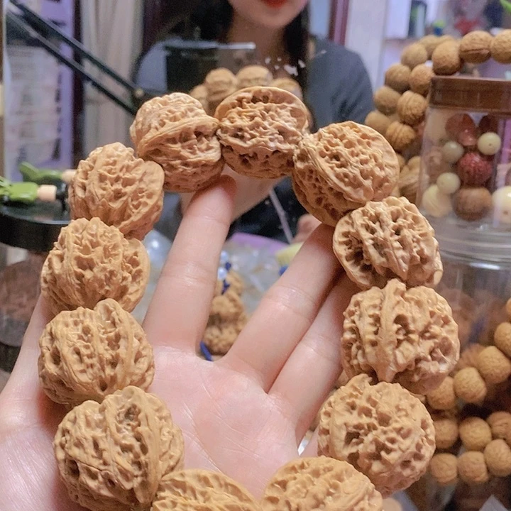 【闪购商品】文玩核桃把件?****34.5苹果手持