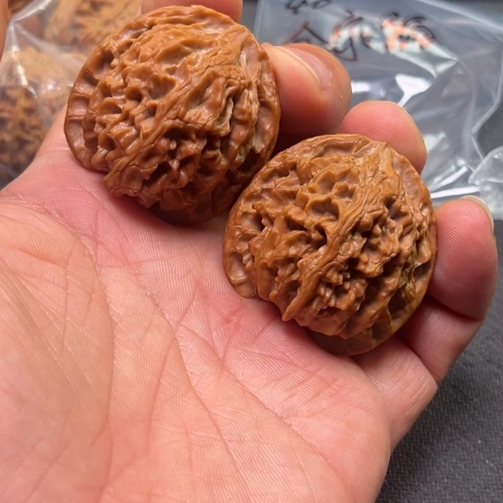 文玩核桃吊坠.*.40全家福苹果园