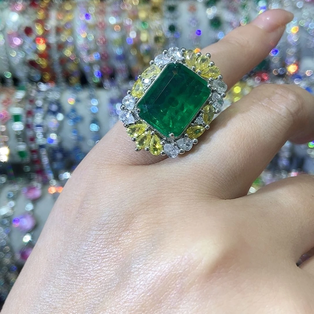 6锆石（处理）戒指