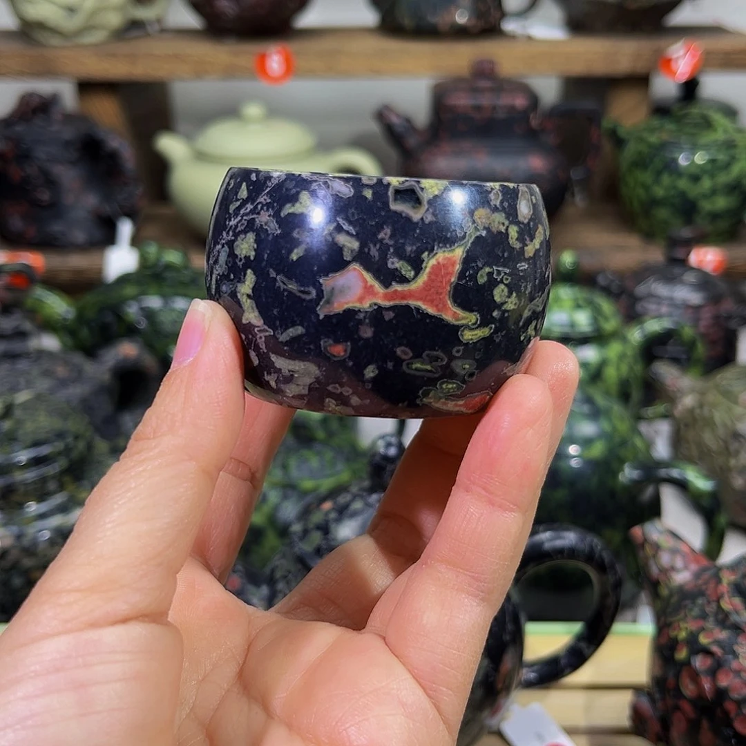 石材梅花玉安山玉圆鼓杯