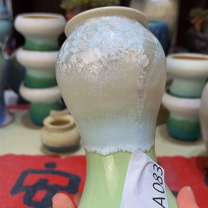 景德镇陶瓷研究所晗*