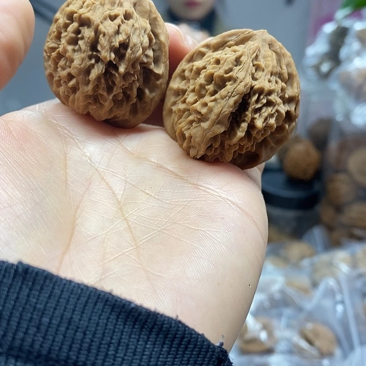 文玩核桃把件36皇冠小众蜡皮