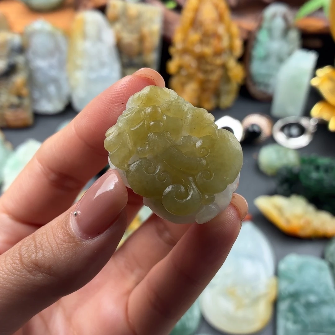 定制翡翠未镶嵌翡翠