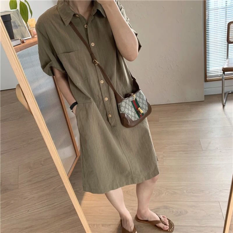 棉麻2025新款女简约气质通勤休闲直筒翻领套头短款短袖连衣裙秋季