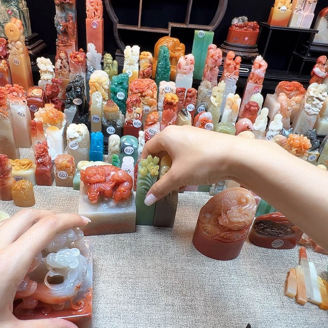 q***y寿山石印石寿山石雕刻