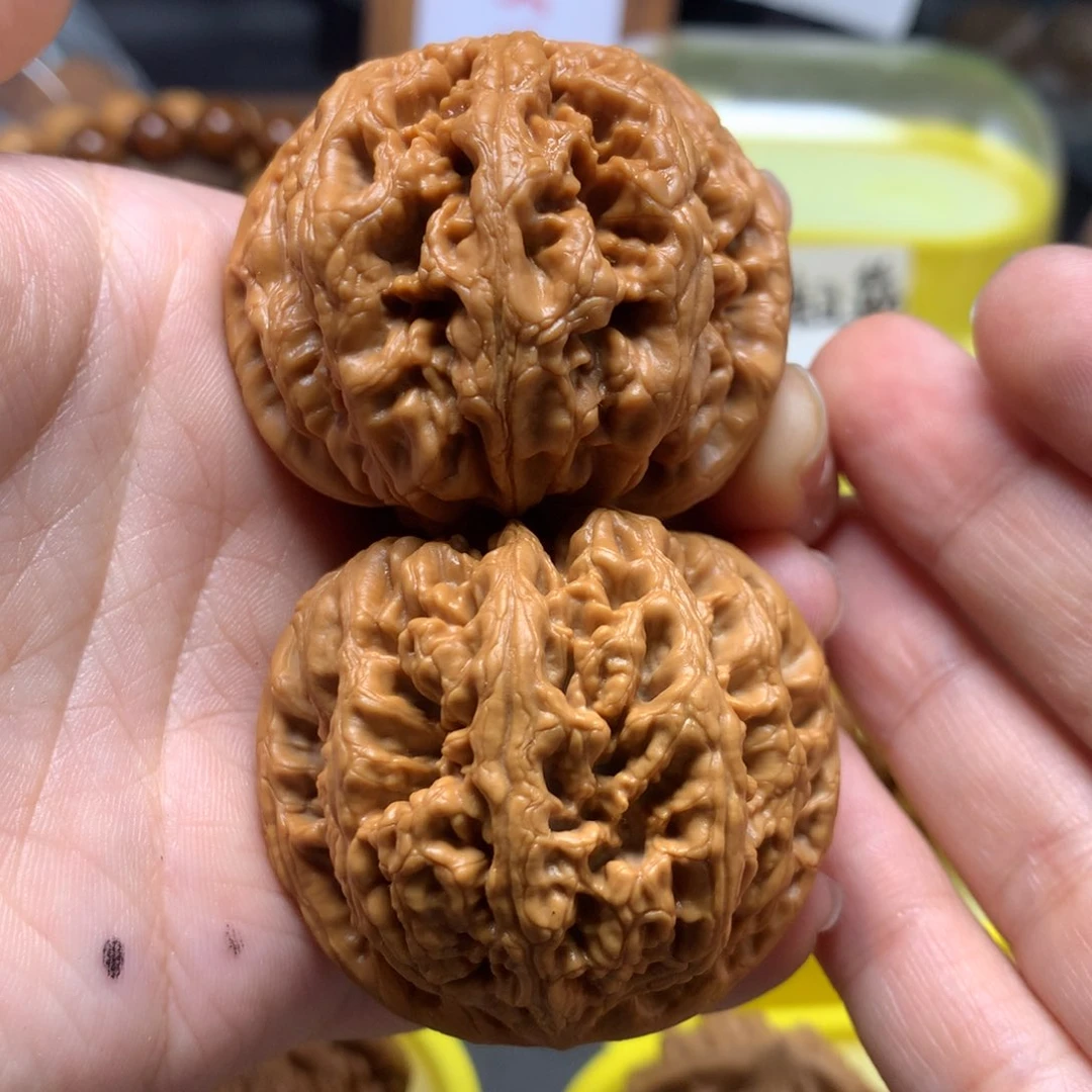 文玩核桃把件46粗筋