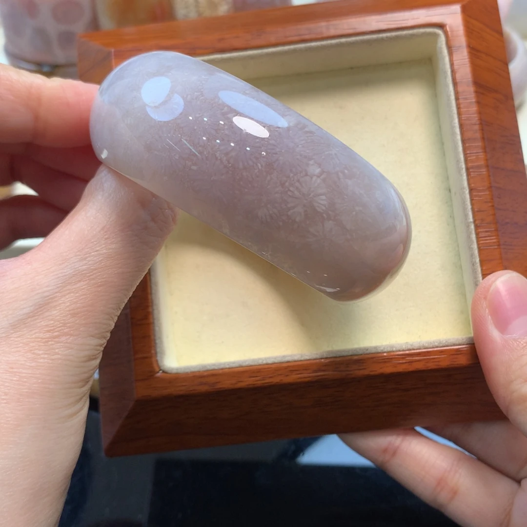 硅化珊瑚（珊瑚玉）手镯未镶嵌55.9口800