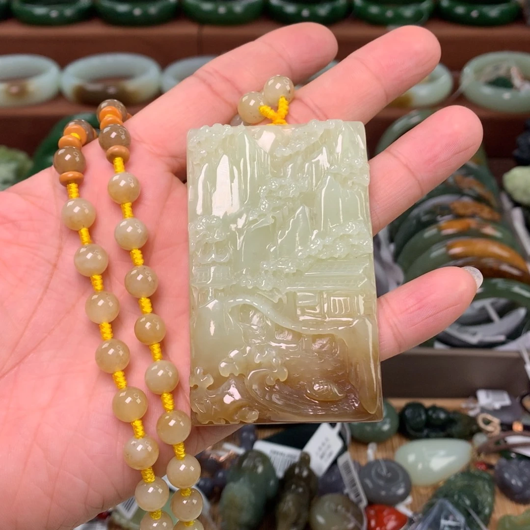 和田玉未镶嵌颈饰