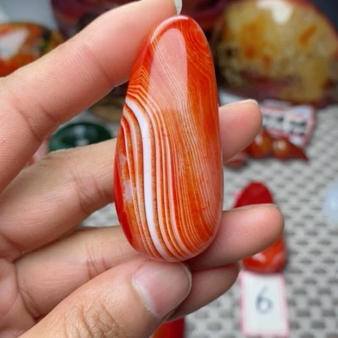 未镶嵌玛瑙/玉髓珠宝奇石《****》