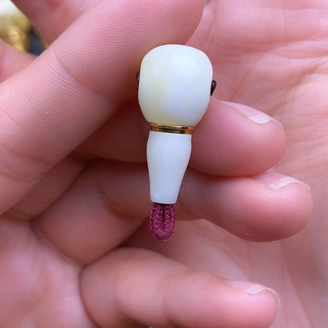 琥珀裸石18K金镶嵌阿**绎11.8mm 蜜蜡三通