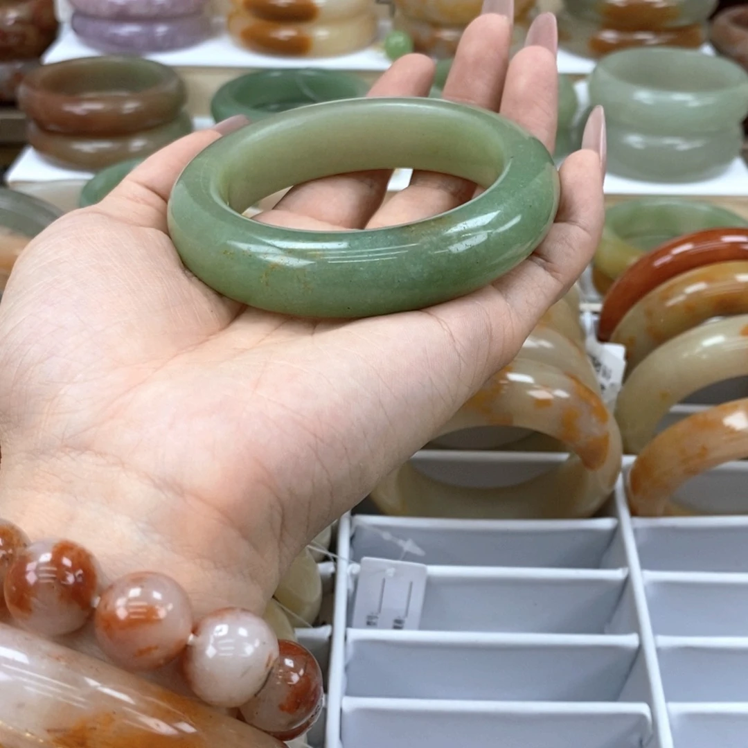 石英质玉手镯未镶嵌暖*