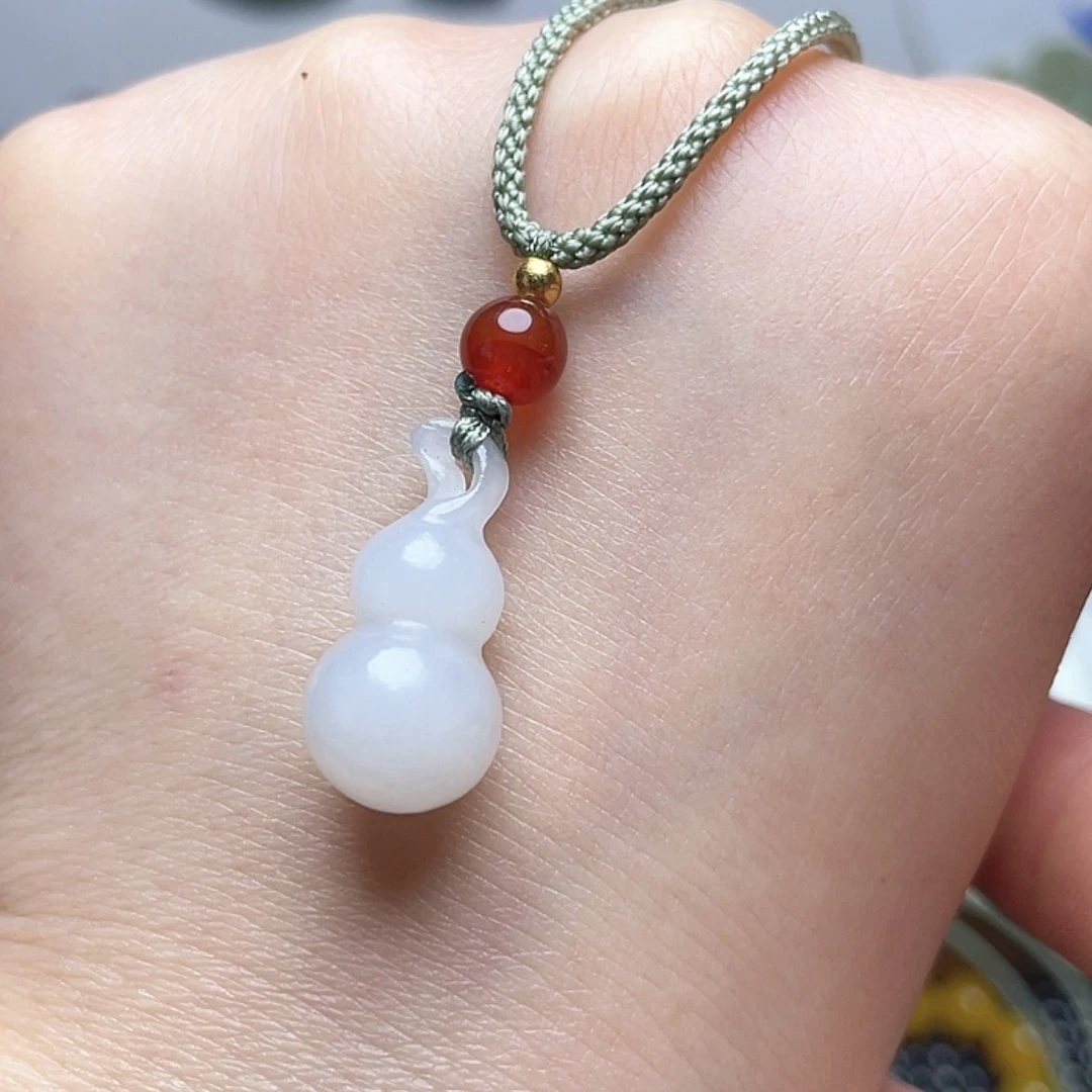 【闪购商品】和田玉颈饰未镶嵌葫芦