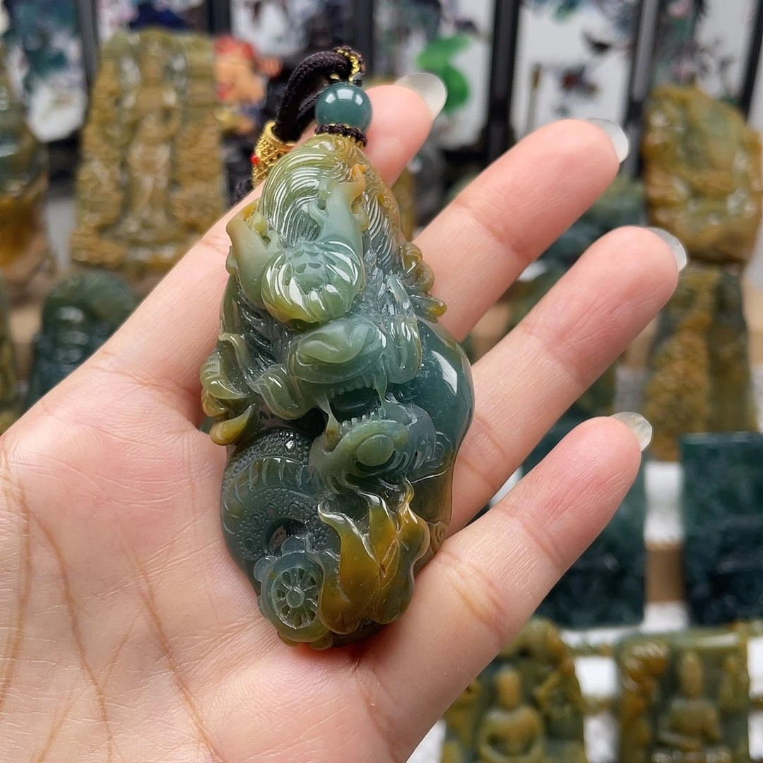 翡翠未镶嵌颈饰天然翡翠a货龙
