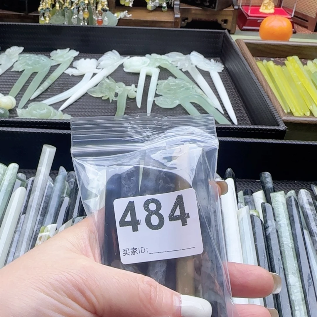 蛇纹石玉未镶嵌发饰