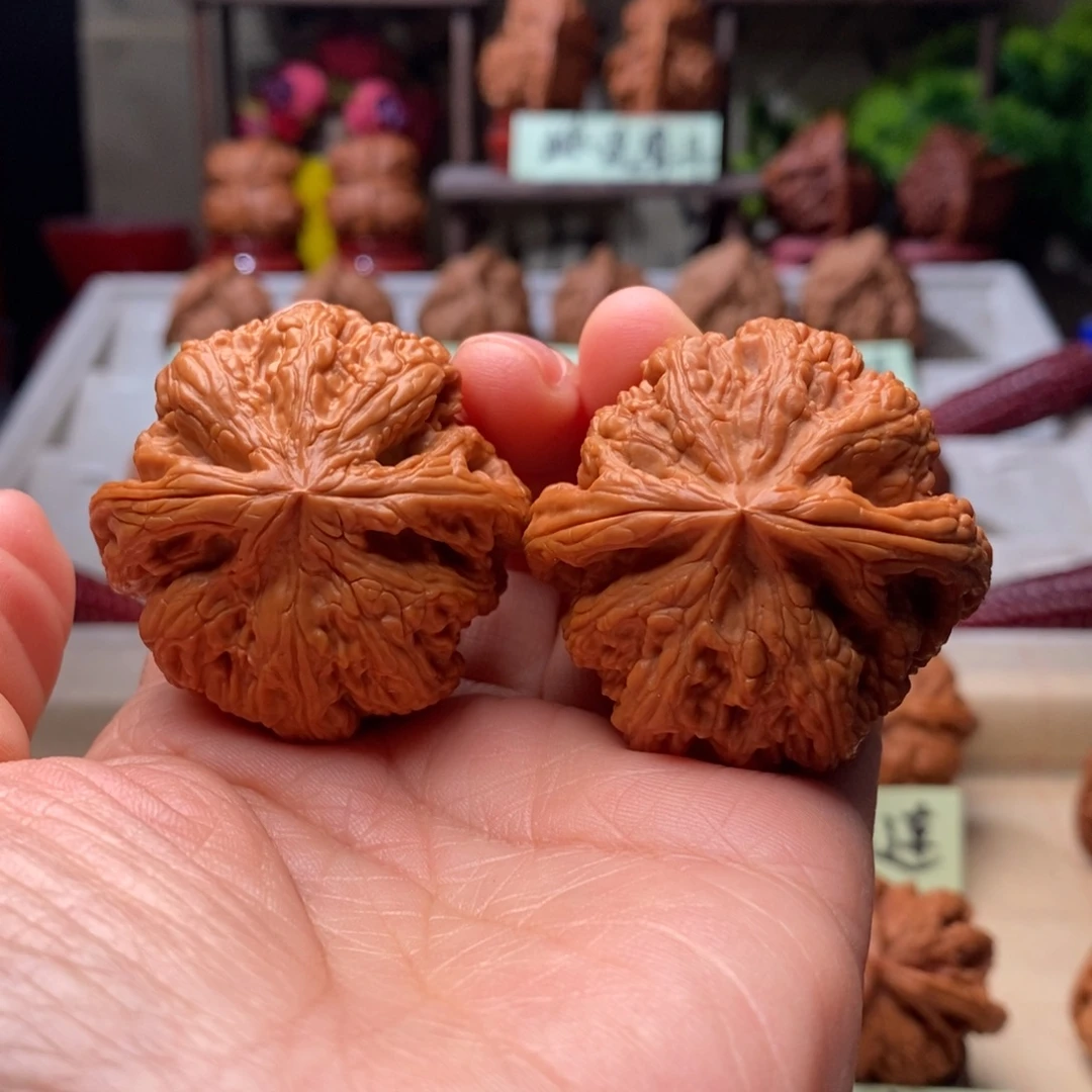 把件文玩核桃开张漏