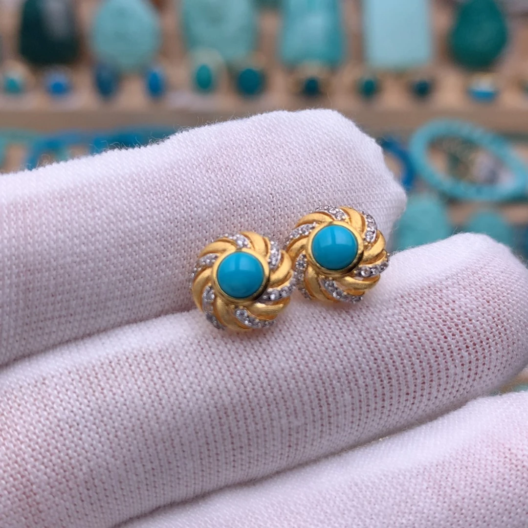 绿松石未镶嵌珠宝奇石