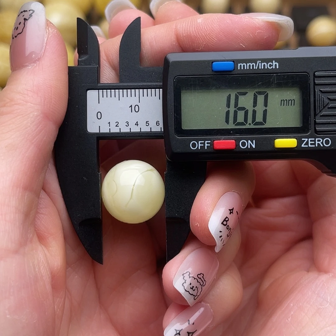 琥珀未镶嵌裸石蜜蜡白蜡圆珠鸽