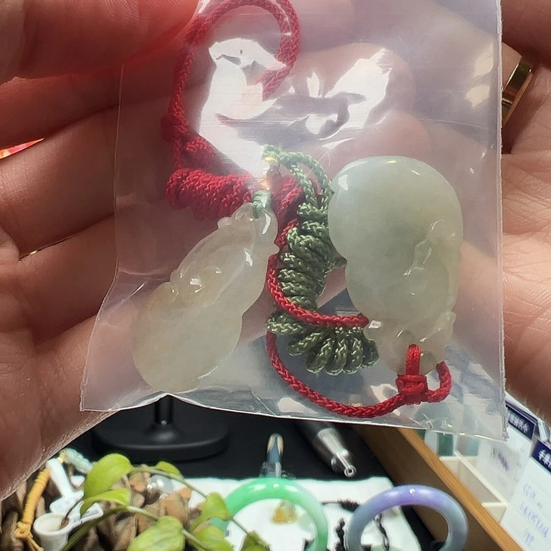 翡翠未镶嵌手镯天然翡翠吊坠