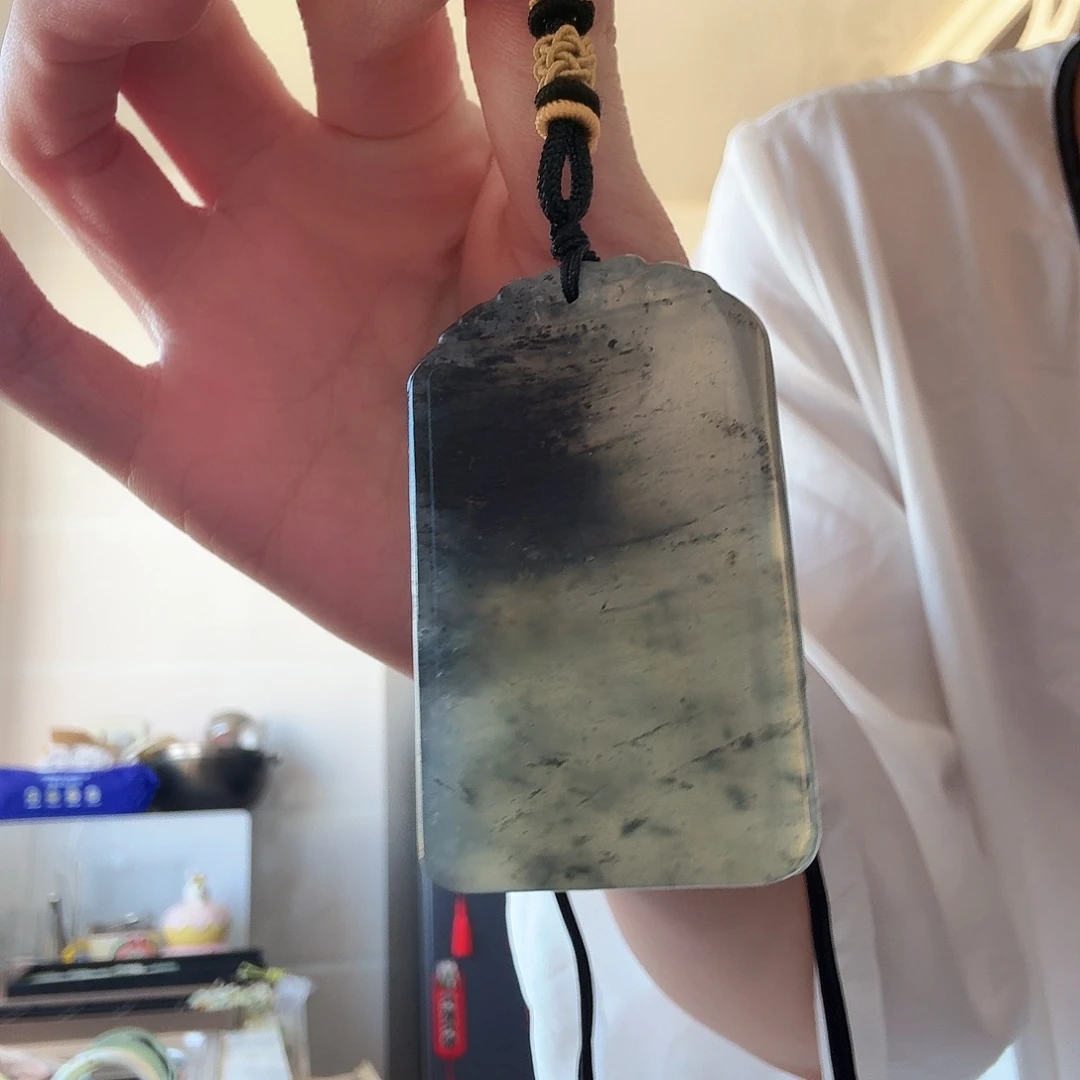 蛇纹石玉无事牌微瑕 不退换介意勿拍未镶嵌