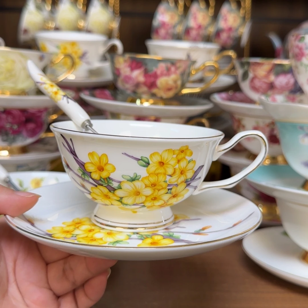 45%以上骨粉骨瓷黄色一杯一碟一勺快递装（拍两套送杯架）