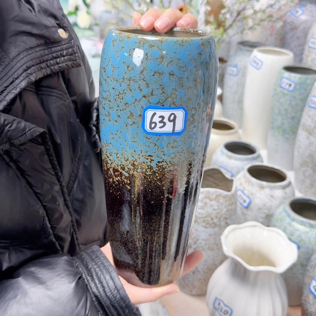 639号陶瓷高25厘米一个