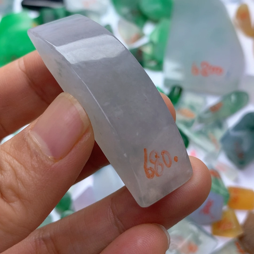 定制翡翠未镶嵌天然翡翠