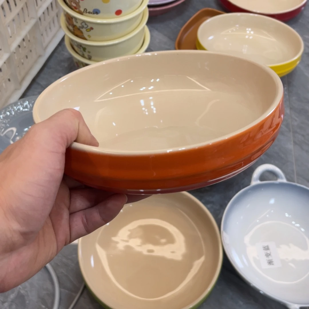 陶瓷微瑕餐具介意勿拍，满18飞！