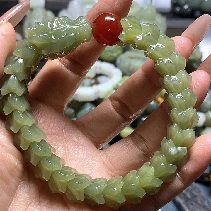 手串未镶嵌和田玉