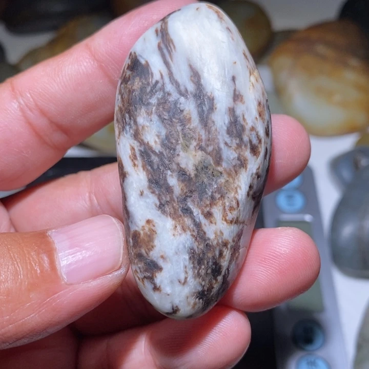 和田玉（子料）未镶嵌颈饰