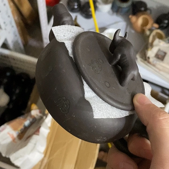 陶瓷艺术品及陶瓷壶