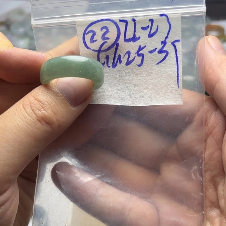 定制翡翠未镶嵌明天