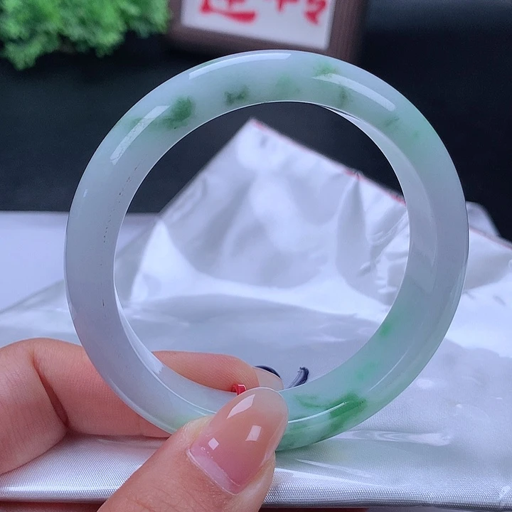 未镶嵌手镯翡翠185