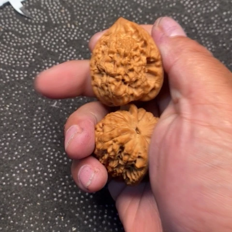 文玩核桃把件官帽1.1