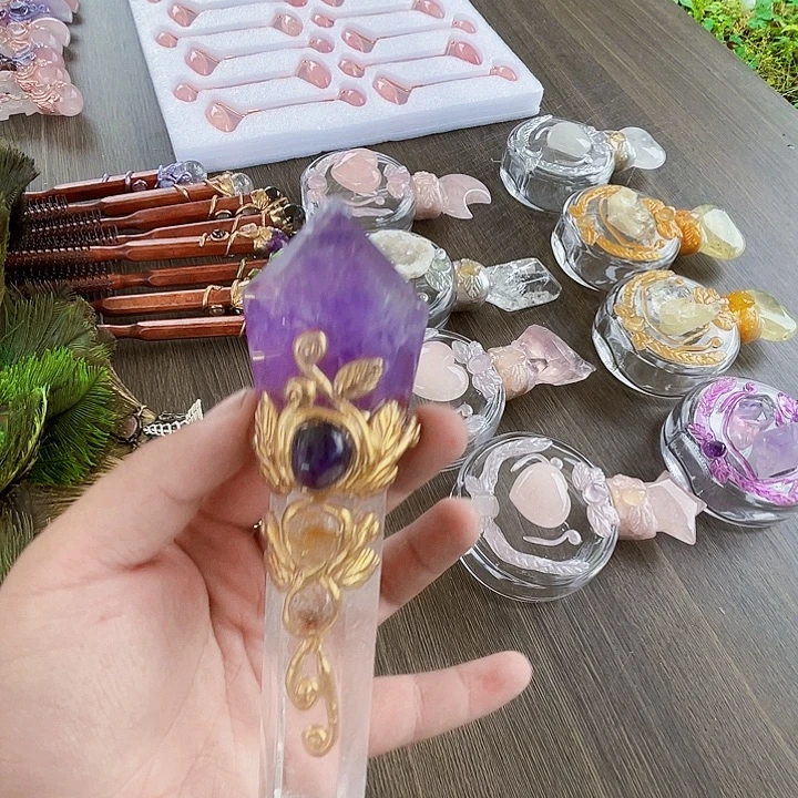 姜***元未镶嵌水晶珠宝半成品水晶