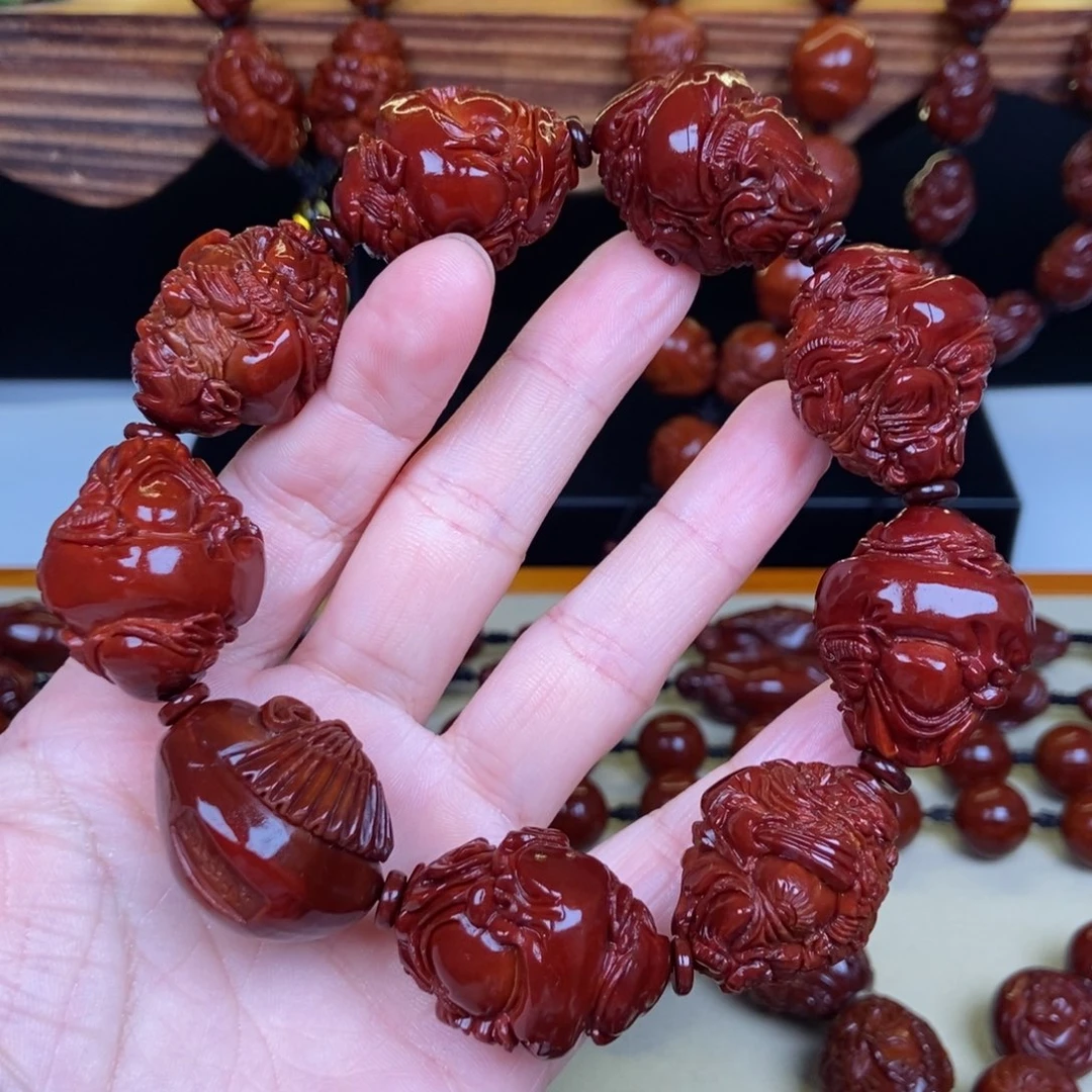 橄榄核吊坠看**尘钟馗捉鬼