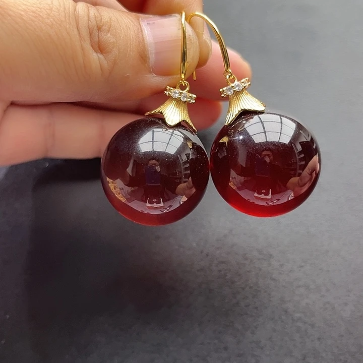 琥珀未镶嵌裸石耳坠