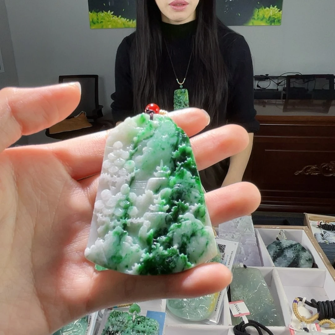 颈饰未镶嵌翡翠翡翠