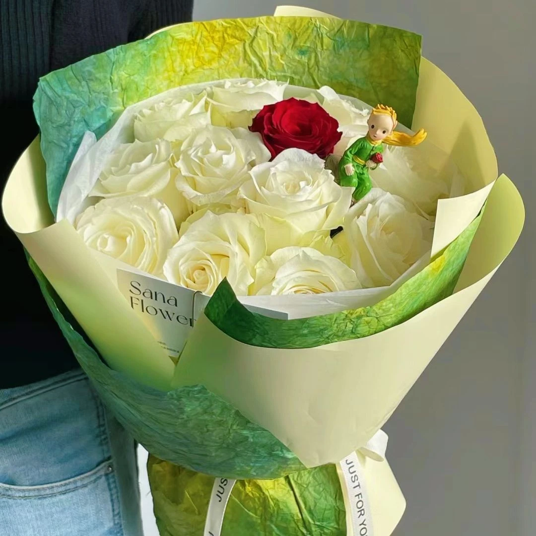 【努力发光】10朵白玫瑰混搭红玫瑰鲜花小王子花束生日礼物送女友花店送花上门七夕情人节礼物