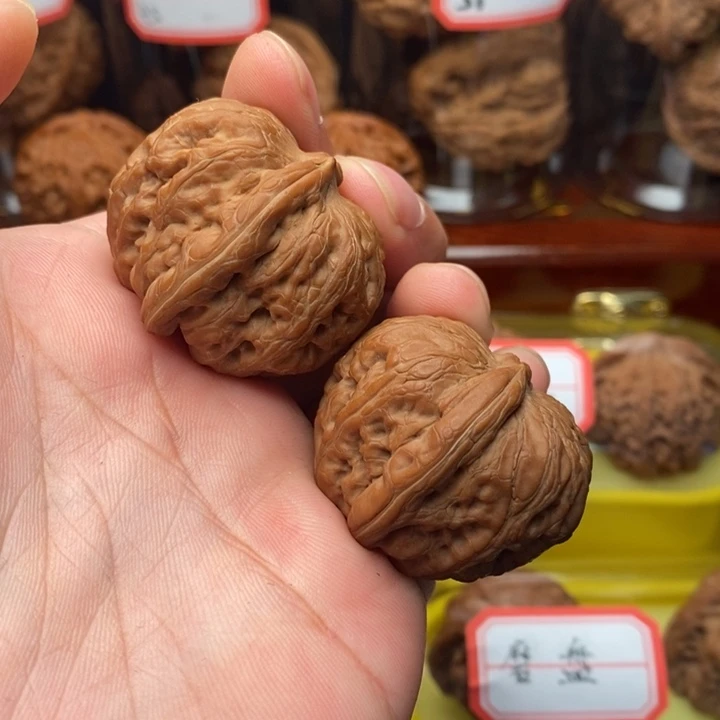 核桃36尺元宝文玩核桃