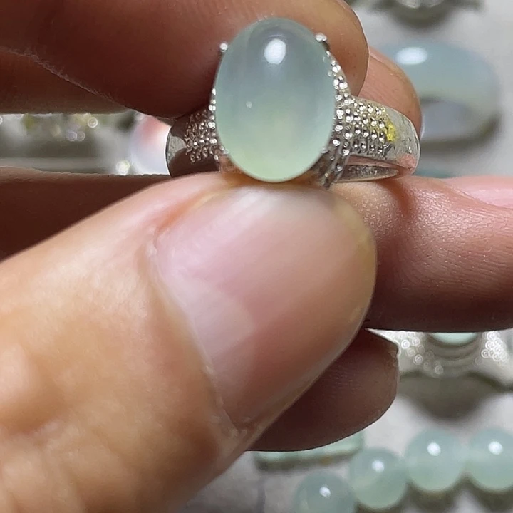 定制翡翠未镶嵌蛋面