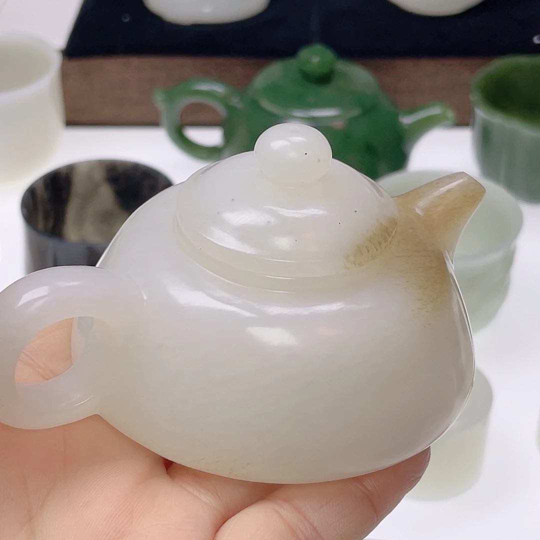 妙***阁和田玉未镶嵌挂件